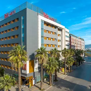 Ibis Alsancak Turquia